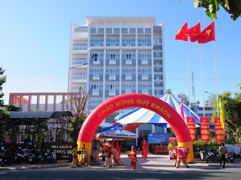 Huong Sen Hotel Cao Lanh Eksteriør billede